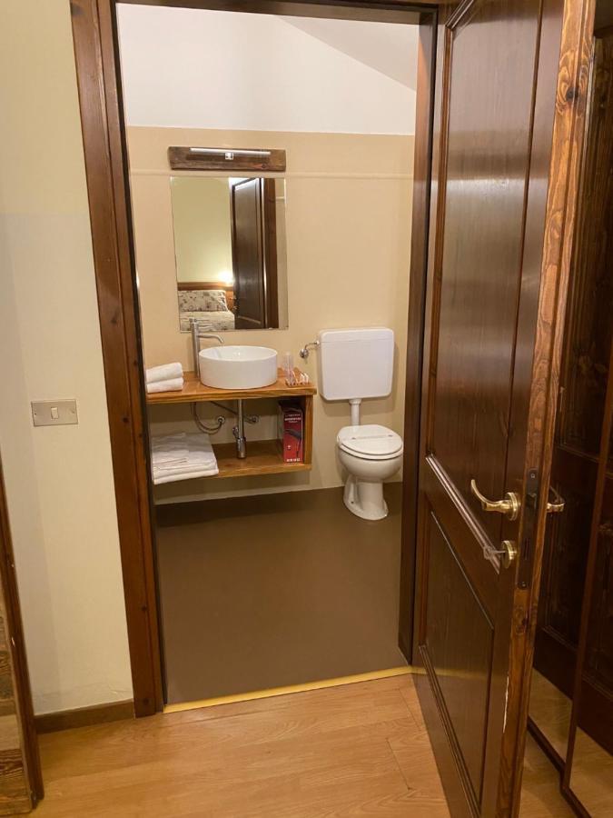Le Clou Hotel