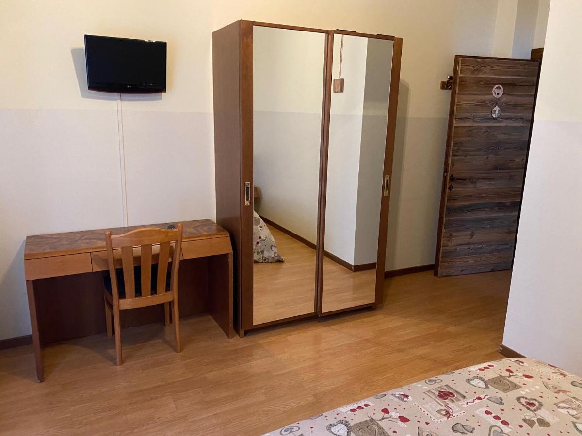 Le Clou Hotel